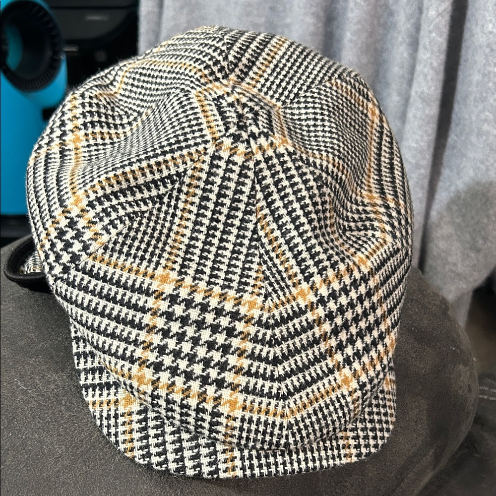 Black and Gold Merino Wool Hat